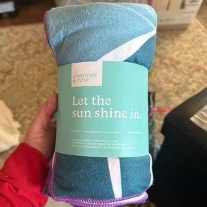 Summer & Rose Beach Towel - Gems